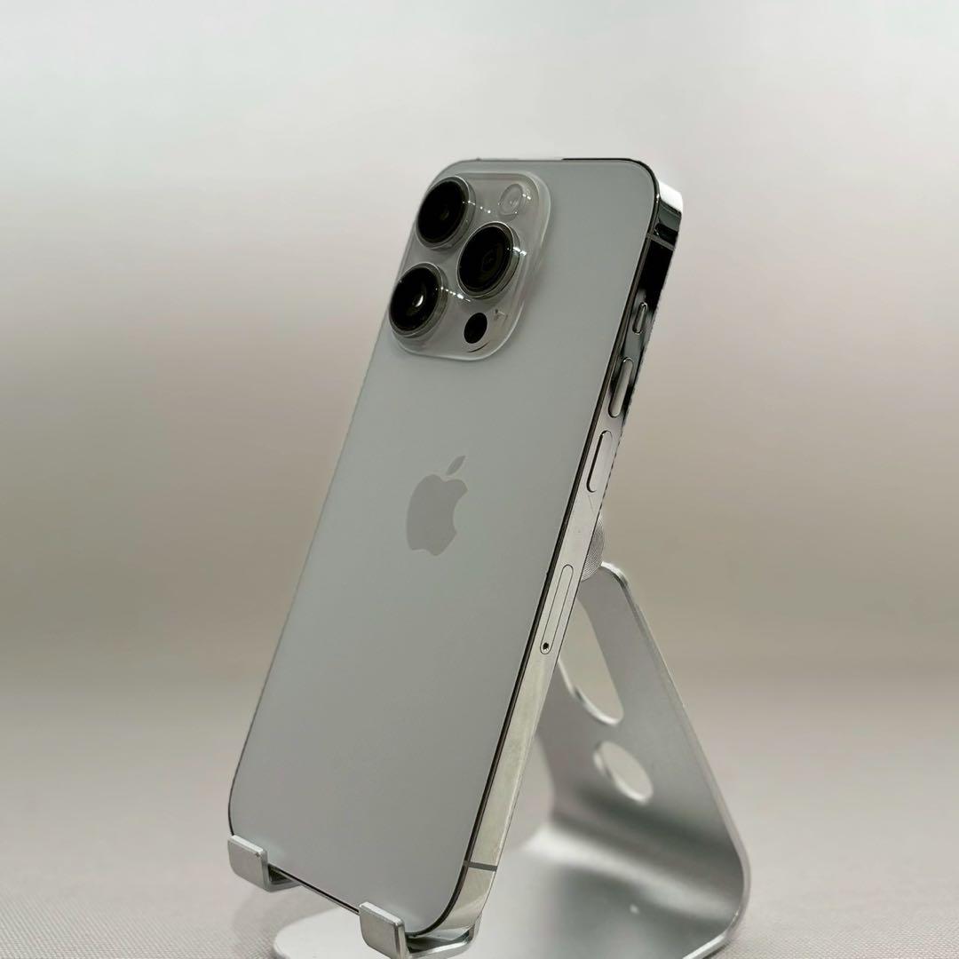 『美品』iPhone 14 PRO 128GB シルバー　新品バッテリー　本体