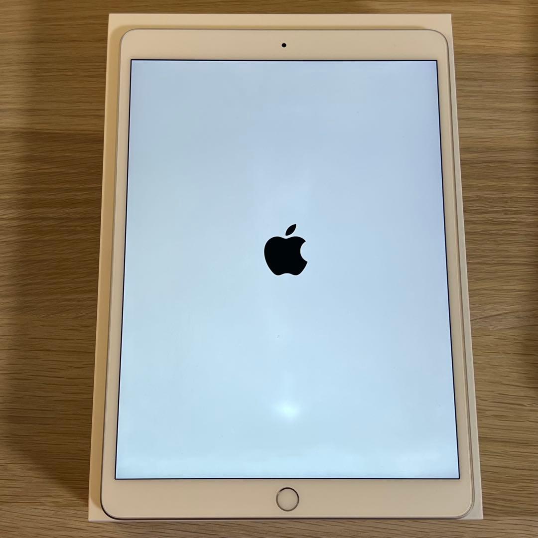 iPad Air 第3世代 64G Wi-Fi モデル シルバー