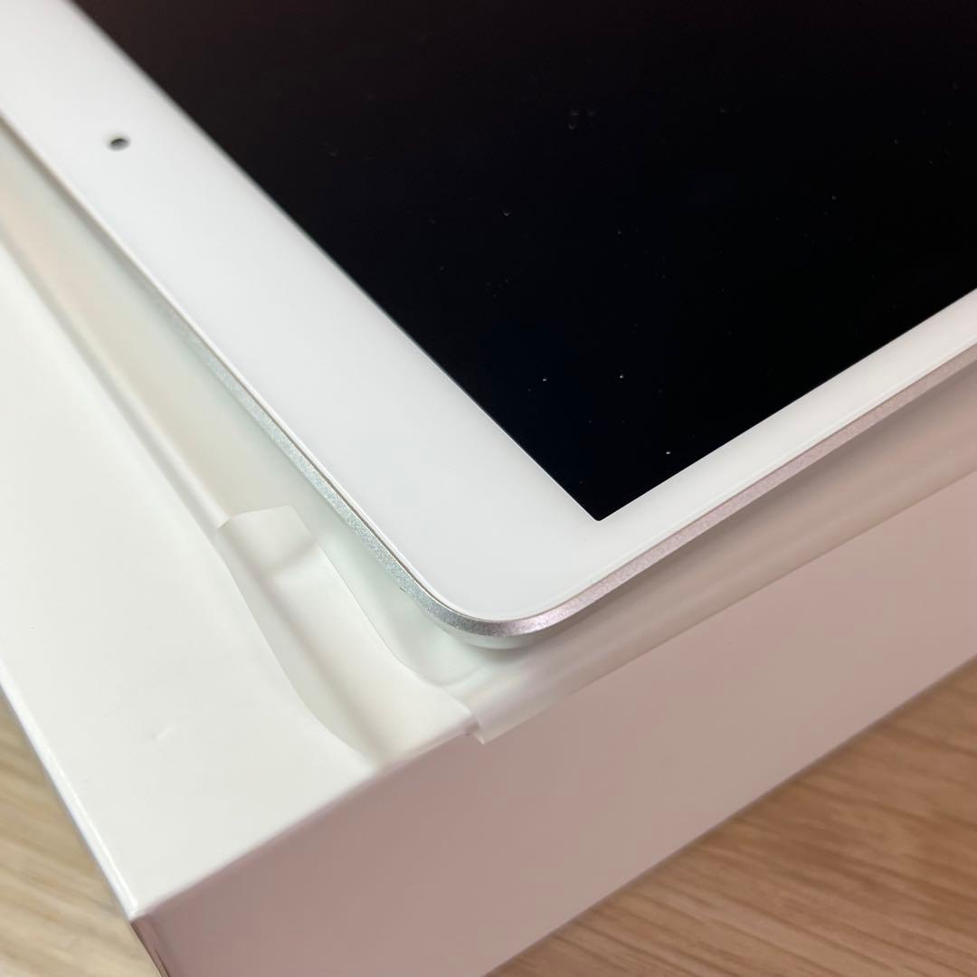 iPad Air 第3世代 64G Wi-Fi モデル シルバー