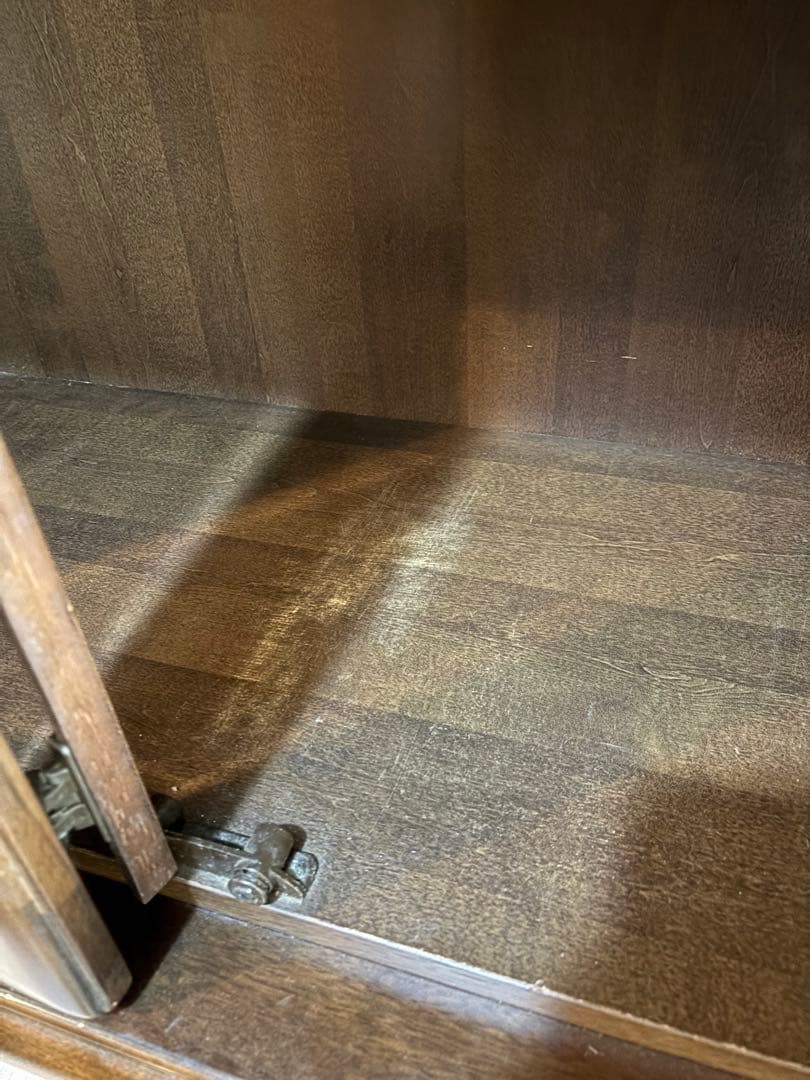 食器棚/本棚/箪笥/収納棚/木製棚/ ガラス扉 ヴィンテージ家具 『 引取希望』