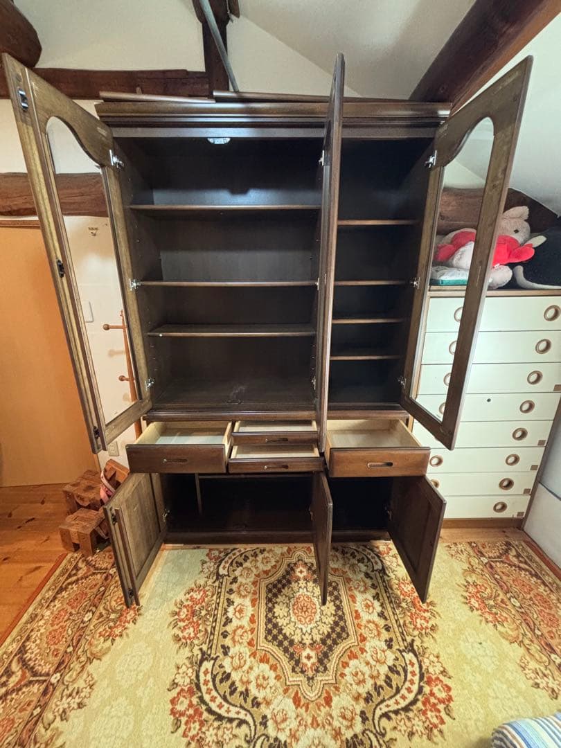 食器棚/本棚/箪笥/収納棚/木製棚/ ガラス扉 ヴィンテージ家具 『 引取希望』