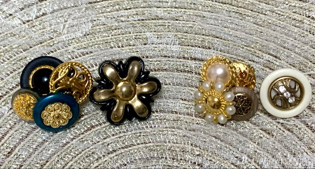 ハンドメイドピアス＊ボタンアクセサリー④