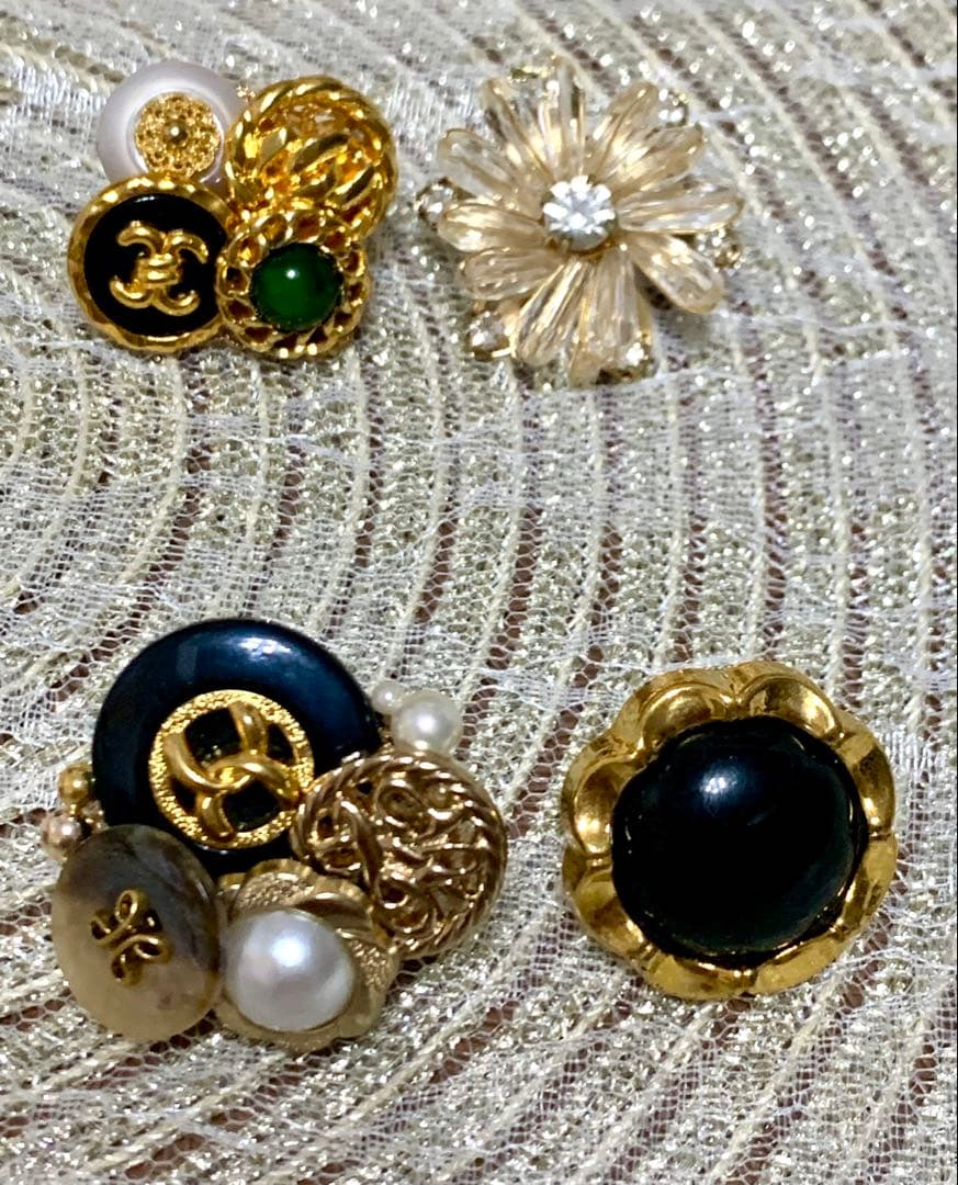 ハンドメイドピアス＊ボタンアクセサリー④