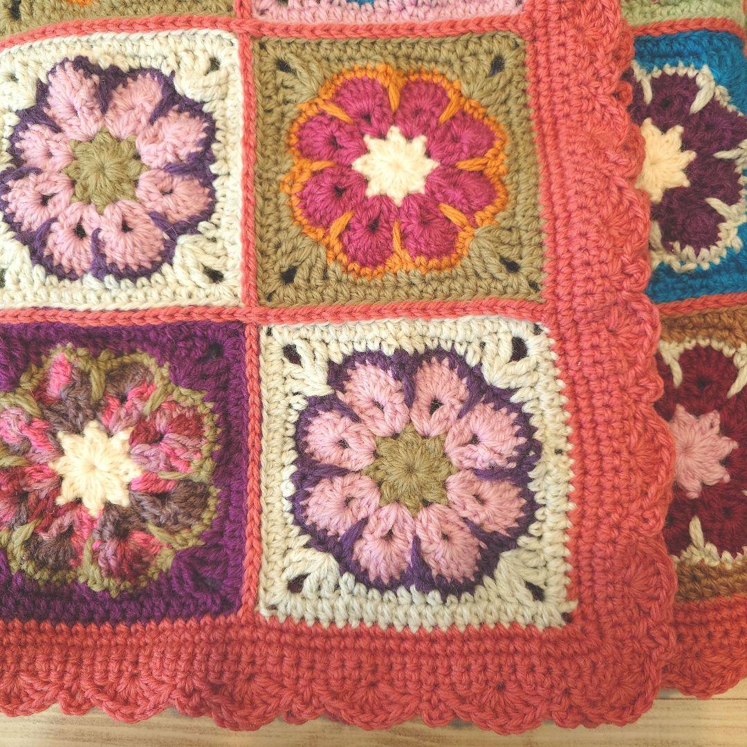 手編みモチーフブランケット