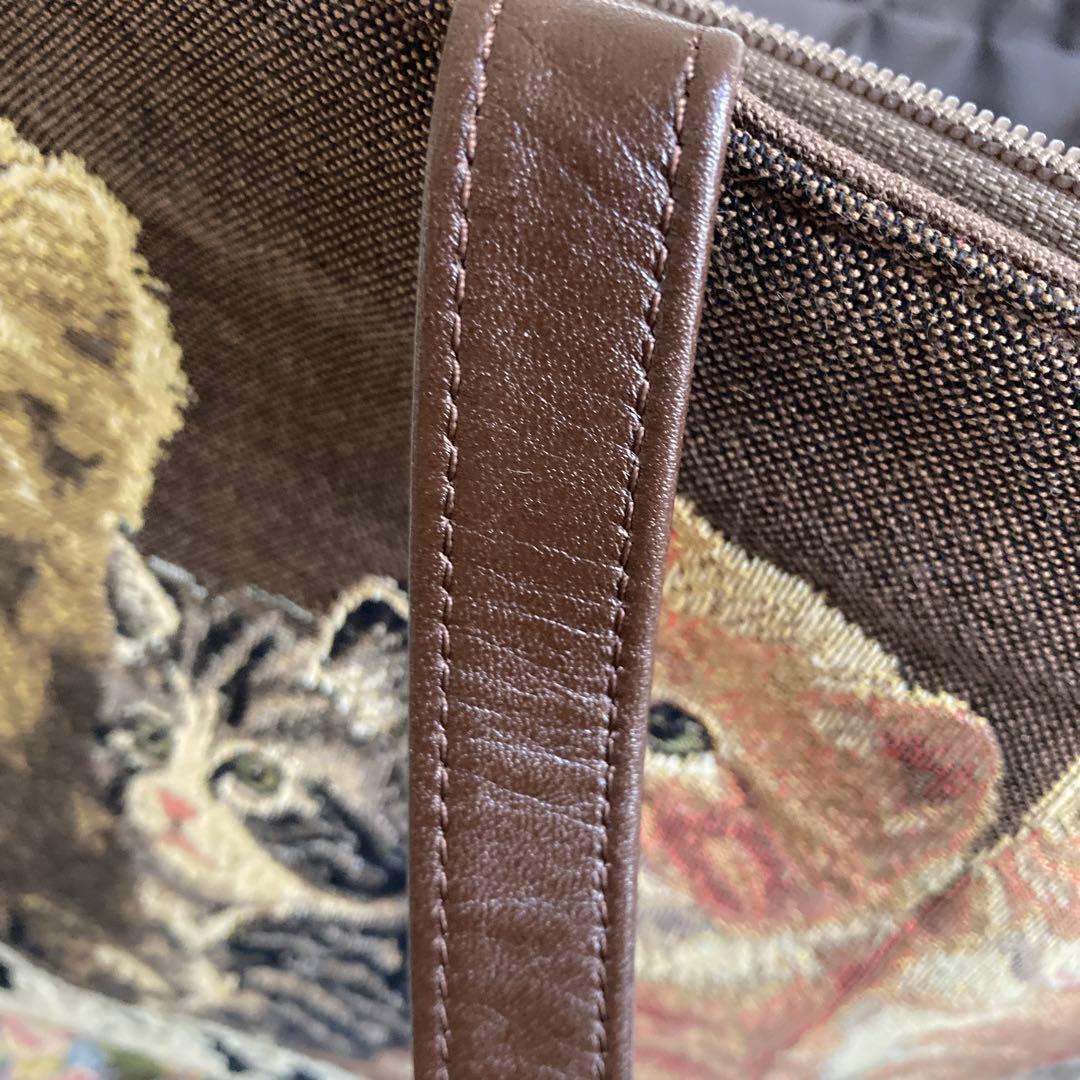 12匹のネコのバッグ