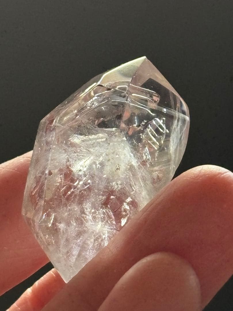 水入り水晶　気泡大きめ　エンハイドロ　15g 透明度高い　お守り　持ち歩きにも