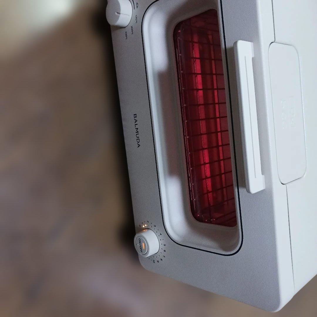 BALMUDA スチーム機能付き、トースター ホワイト（2022年製)