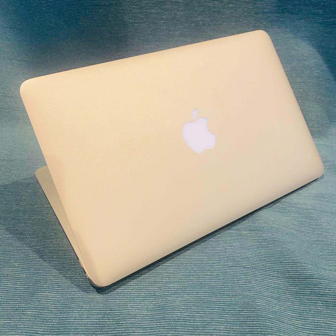 MacBookAir 2011 11インチ Core i5 4G 64GB