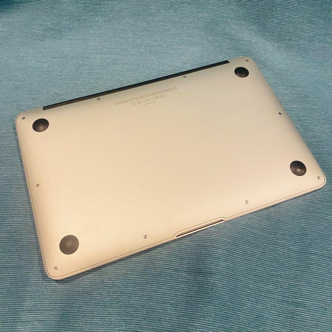 MacBookAir 2011 11インチ Core i5 4G 64GB
