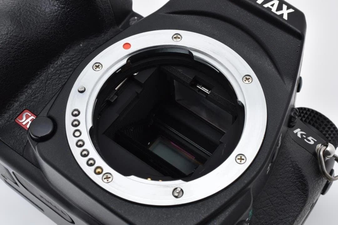 【新品級】PENTAX K-5 ボディ 動作品 純正充電器 ストラップ デジタル