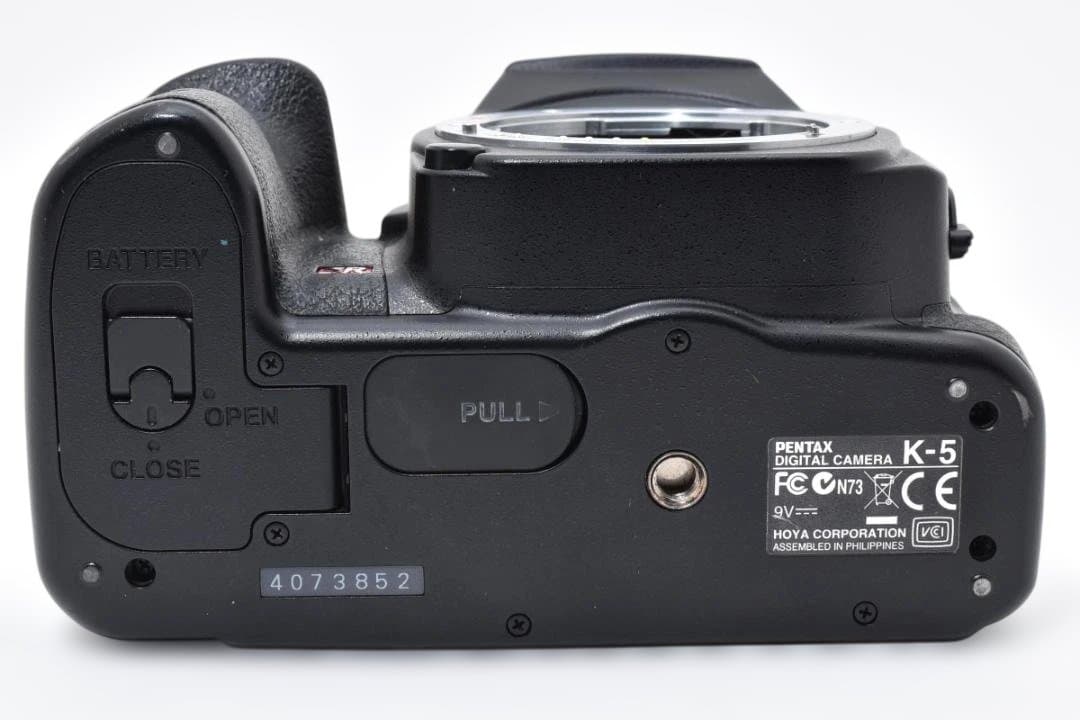 【新品級】PENTAX K-5 ボディ 動作品 純正充電器 ストラップ デジタル