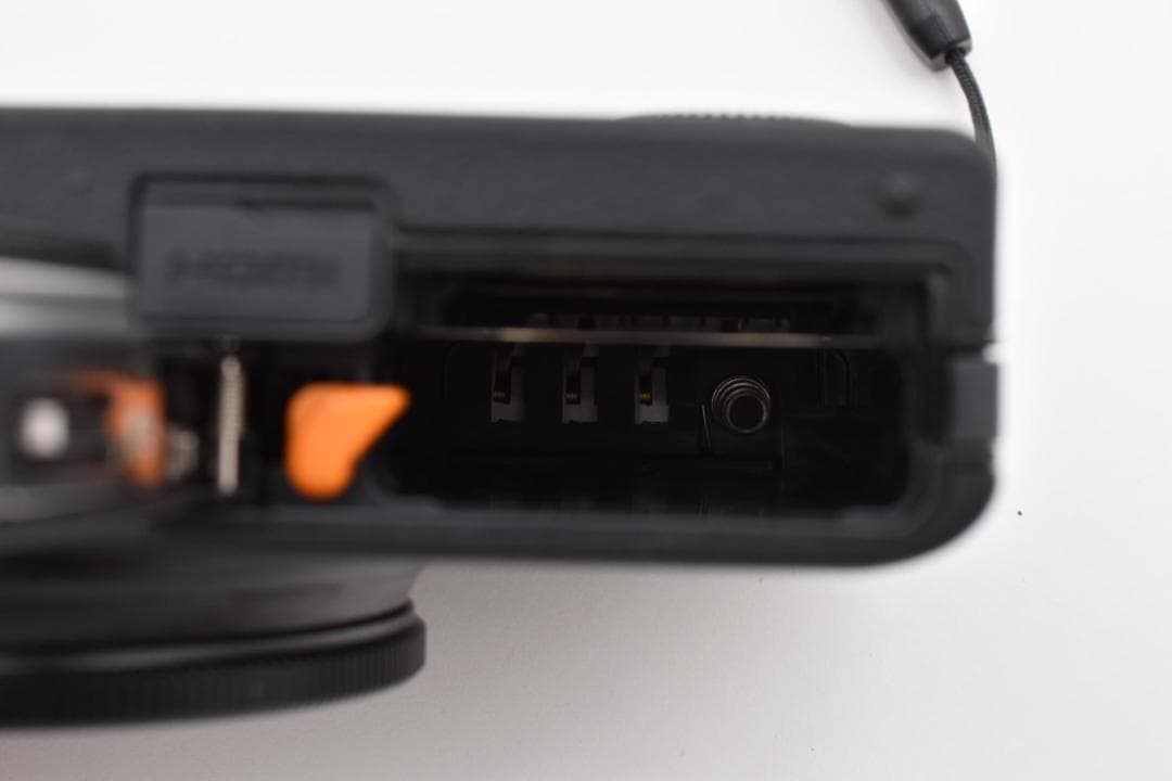 美品 FUJIFILM XQ2 ブラック デジタルカメラ