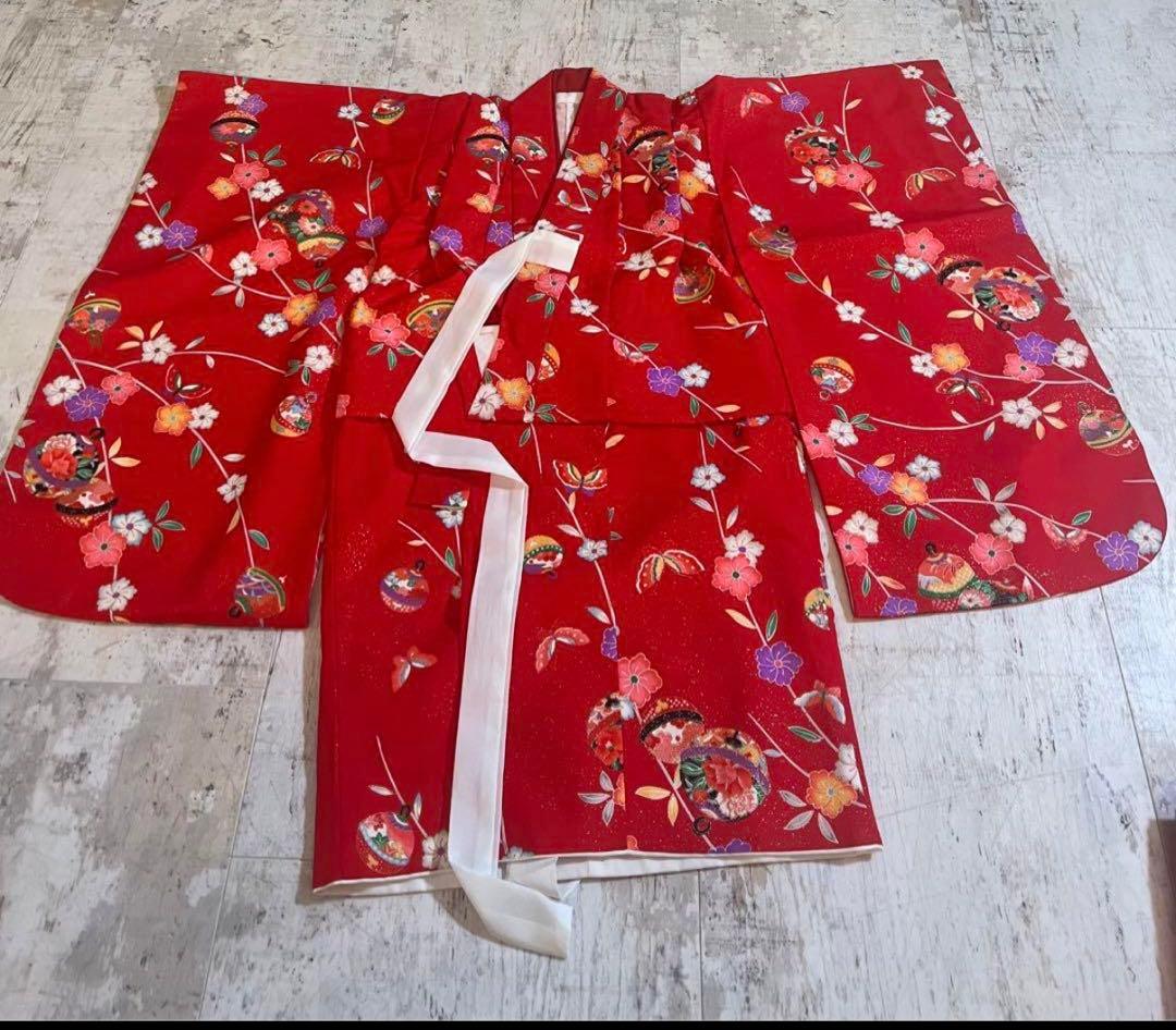 七五三　比喩　3歳　かわいい　赤お花柄