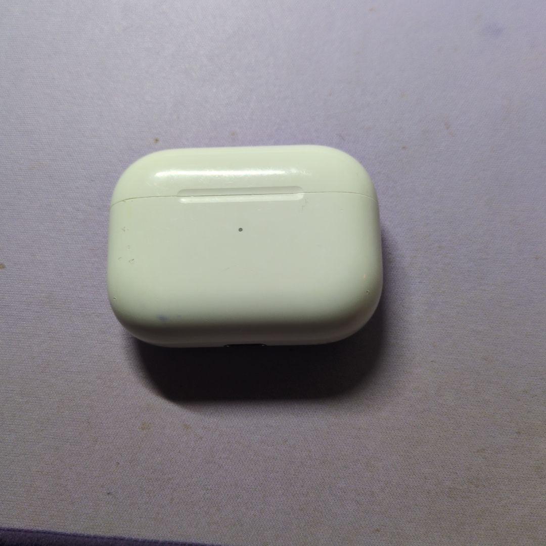 AirPodspro2 本体 ホワイト　右耳用のみ