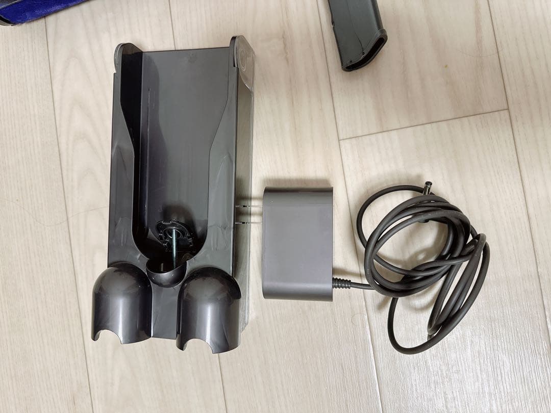 Dyson ダイソン掃除機V10