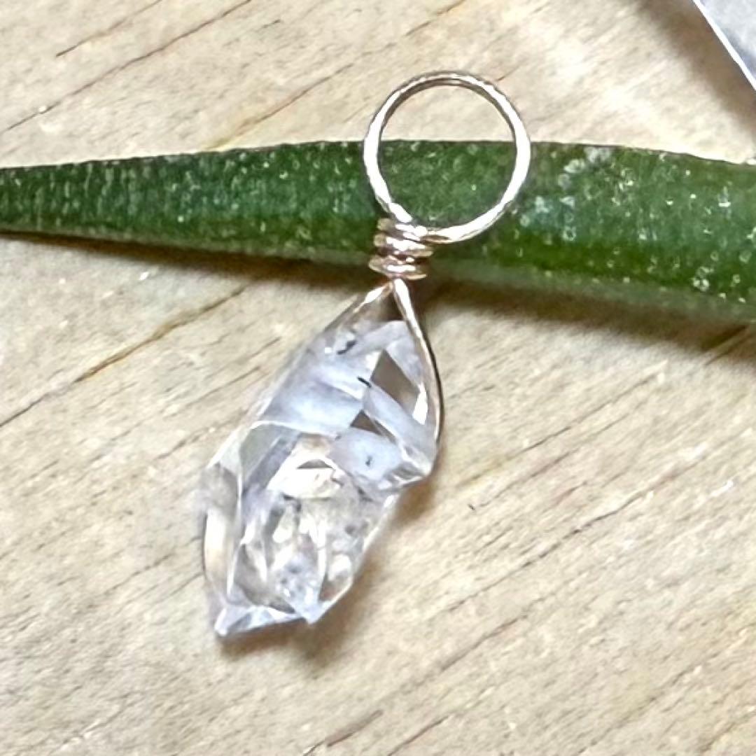 大特価‼️天然石（ハーキマーダイヤモンド）両剣水晶　クレオ　ペンダントトップ