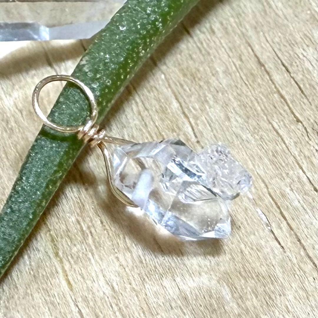 大特価‼️天然石（ハーキマーダイヤモンド）両剣水晶　クレオ　ペンダントトップ