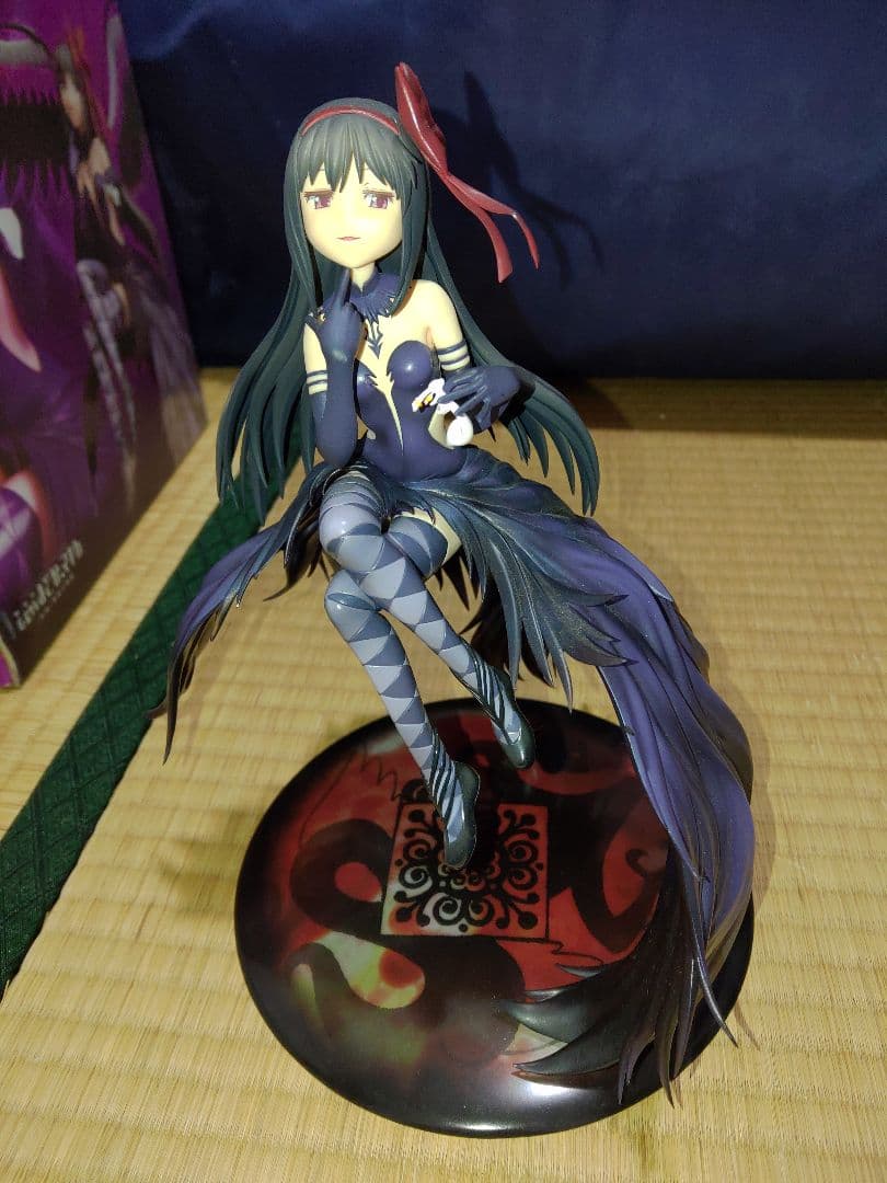魔法少女まどか⭐︎マギカ　フィギュア　悪魔ほむら　フィギュア