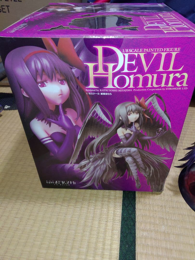 魔法少女まどか⭐︎マギカ　フィギュア　悪魔ほむら　フィギュア