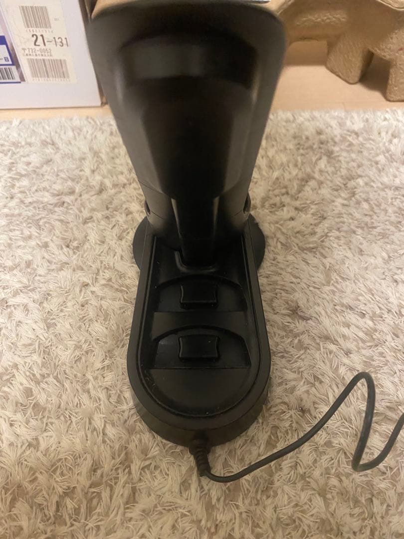 Shark EVOPOWER 充電式ハンディクリーナー
