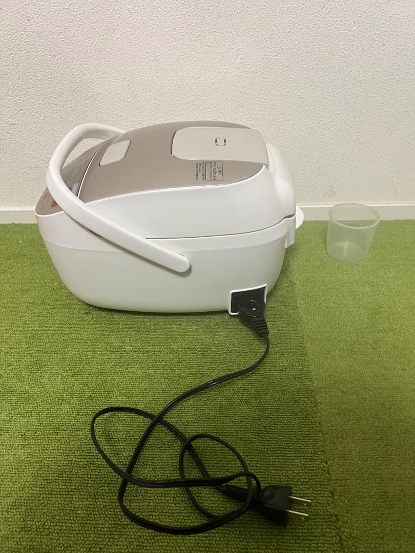 象印 ZOUJIRUSHI 炊飯ジャー 炊飯器 3合 極め炊き