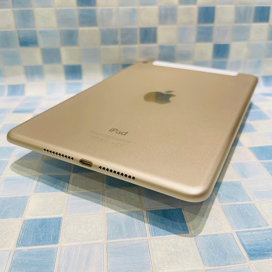 iPad mini 第4世代 本体 16GB Cellular ドコモ ゴールド