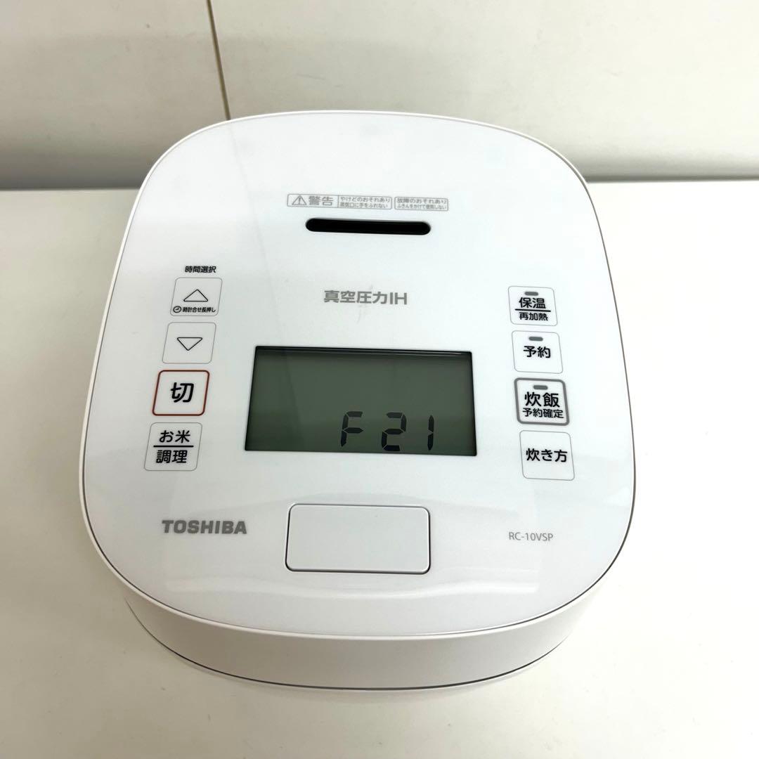 e947-29 TOSHIBA 炊飯器　RC-10VSP ジャンク