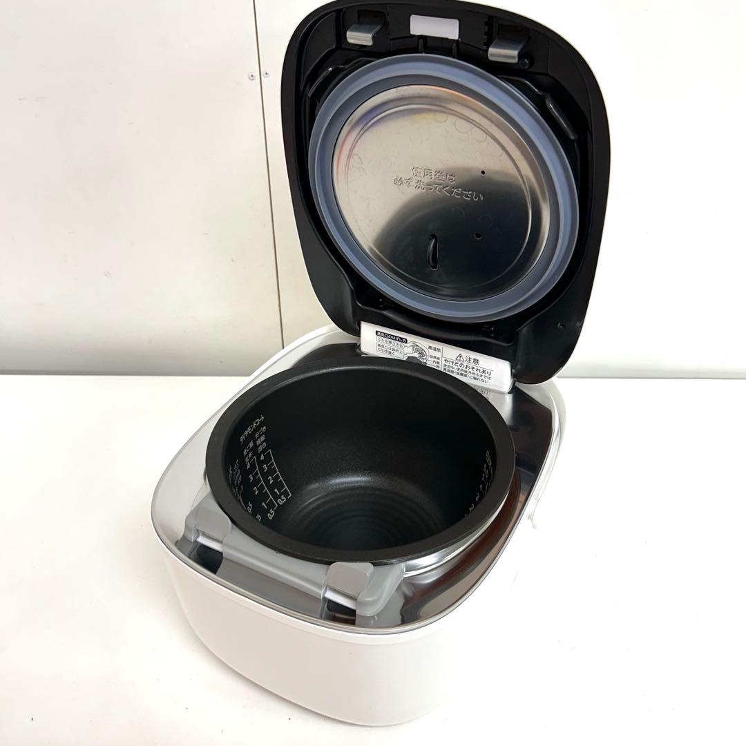 e947-29 TOSHIBA 炊飯器　RC-10VSP ジャンク