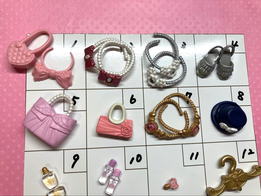 シルバニア　新品小物　各¥250