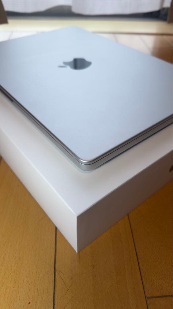 MacBookPro14インチ M4Pro 48GB 1TB シルバー