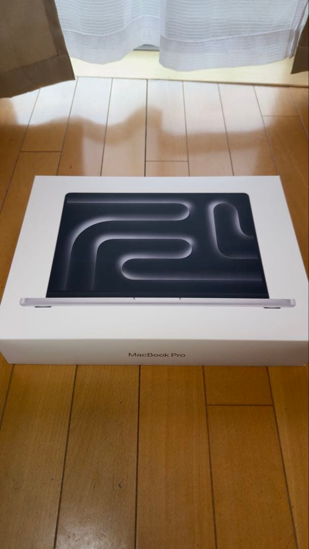 MacBookPro14インチ M4Pro 48GB 1TB シルバー