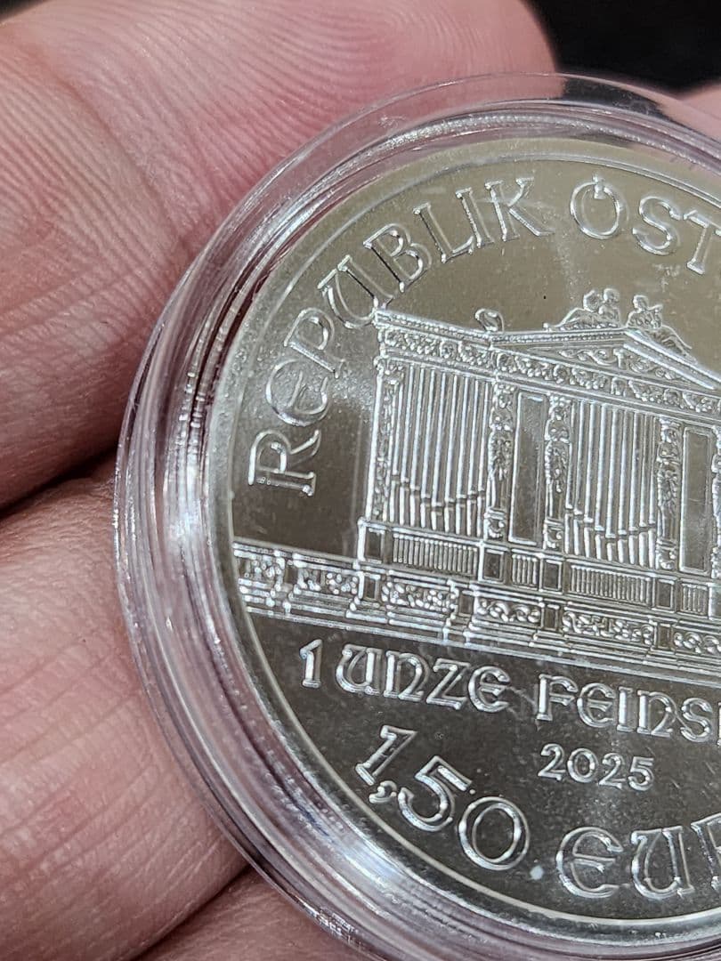オーストリア 1オンス 銀貨 2025年 ウィーン 純銀製 31.1g　シルバー