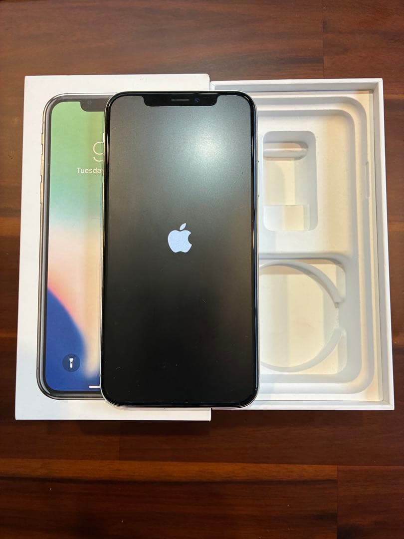 ［バッテリー100%］iPhoneX 256GB