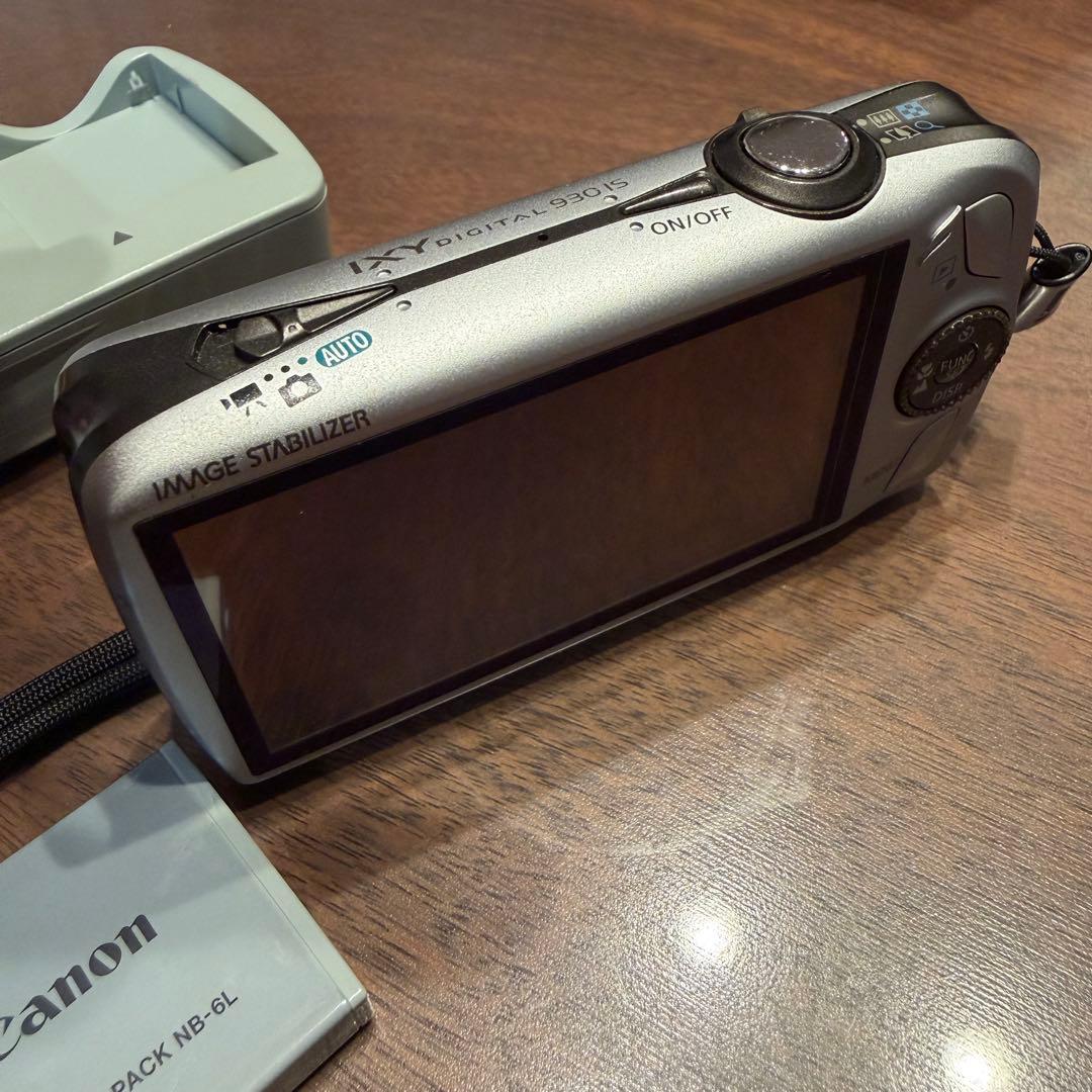 IXY DIGITAL 930 IS CANON デジカメ　キャノン　コンパクト