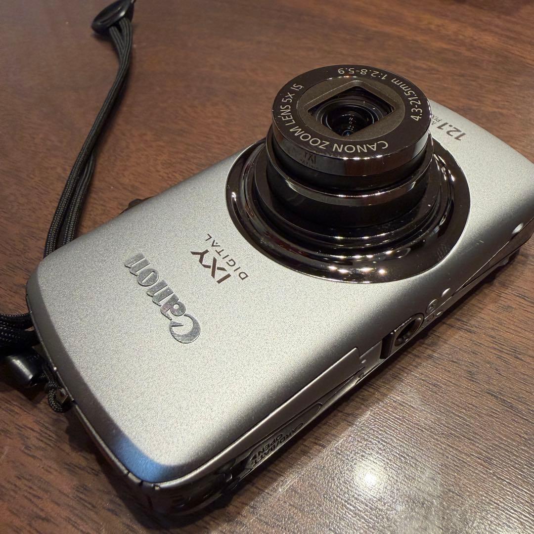 IXY DIGITAL 930 IS CANON デジカメ　キャノン　コンパクト