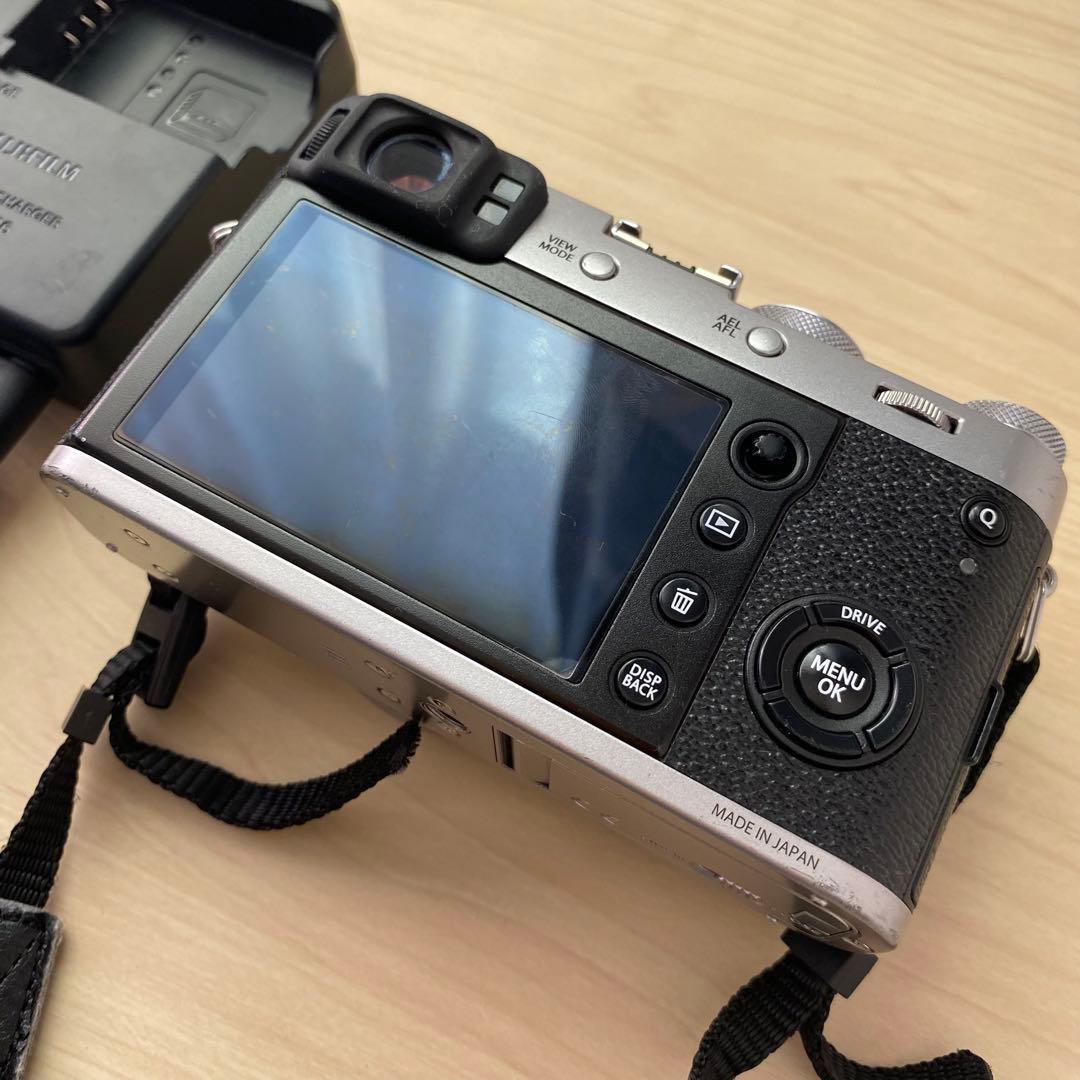 FUJIFILM X100F ジャンク品