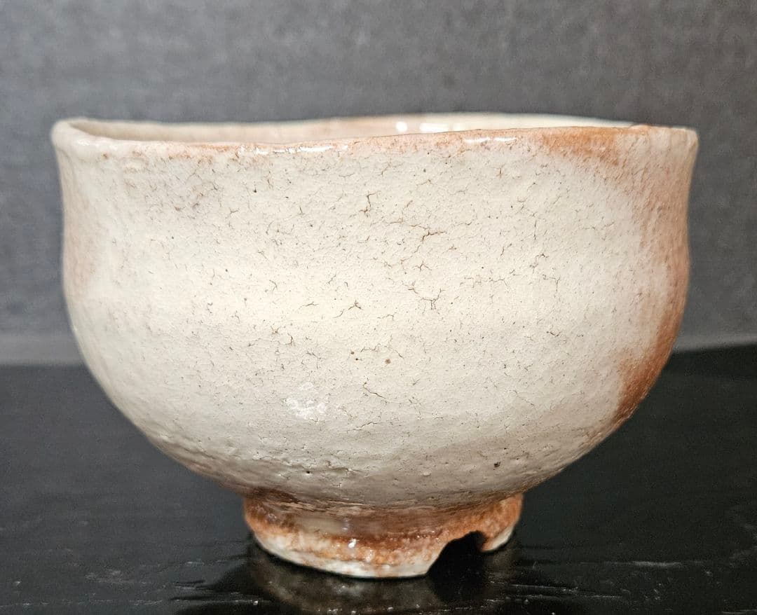 萩焼　陶勝庵　永久勝斎 造　萩焼　雨漏り手　茶碗　共箱　共布　栞附属　茶道具