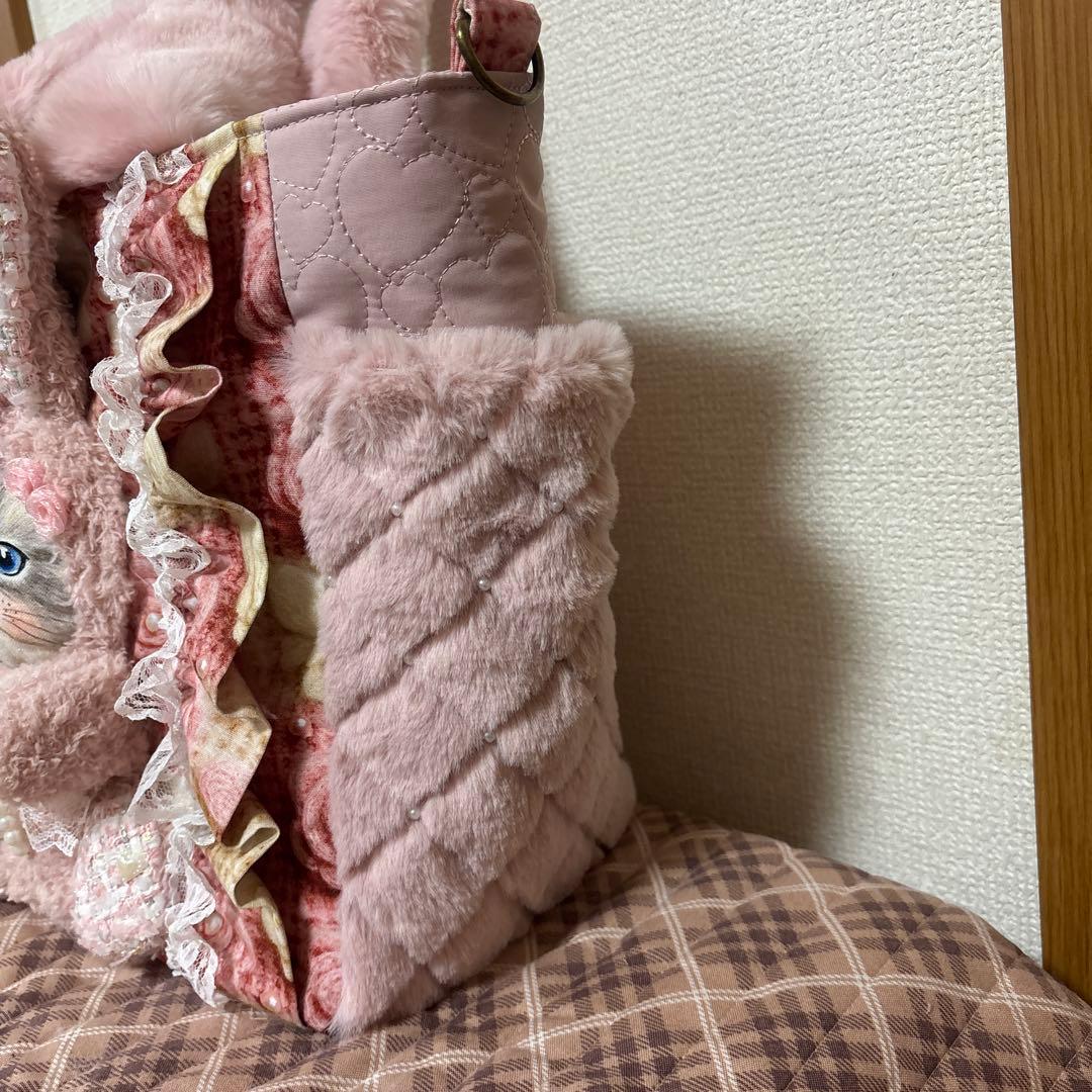 f*t様 コヤンイサムチョン　うさぎルミちゃん　ふわモコフリル大 サイドポケット