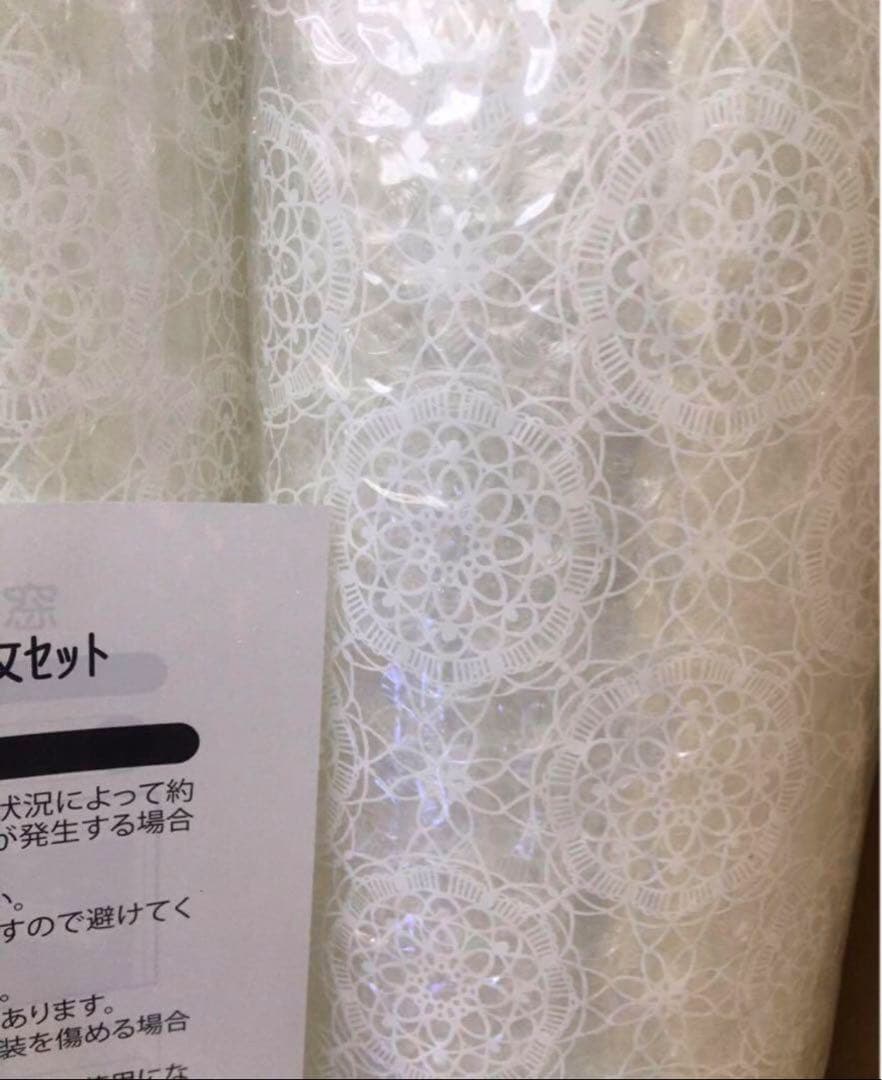 新品✨アールR 窓用 三層断熱シート16枚 すりガラス対応レース柄 結露カビ予防