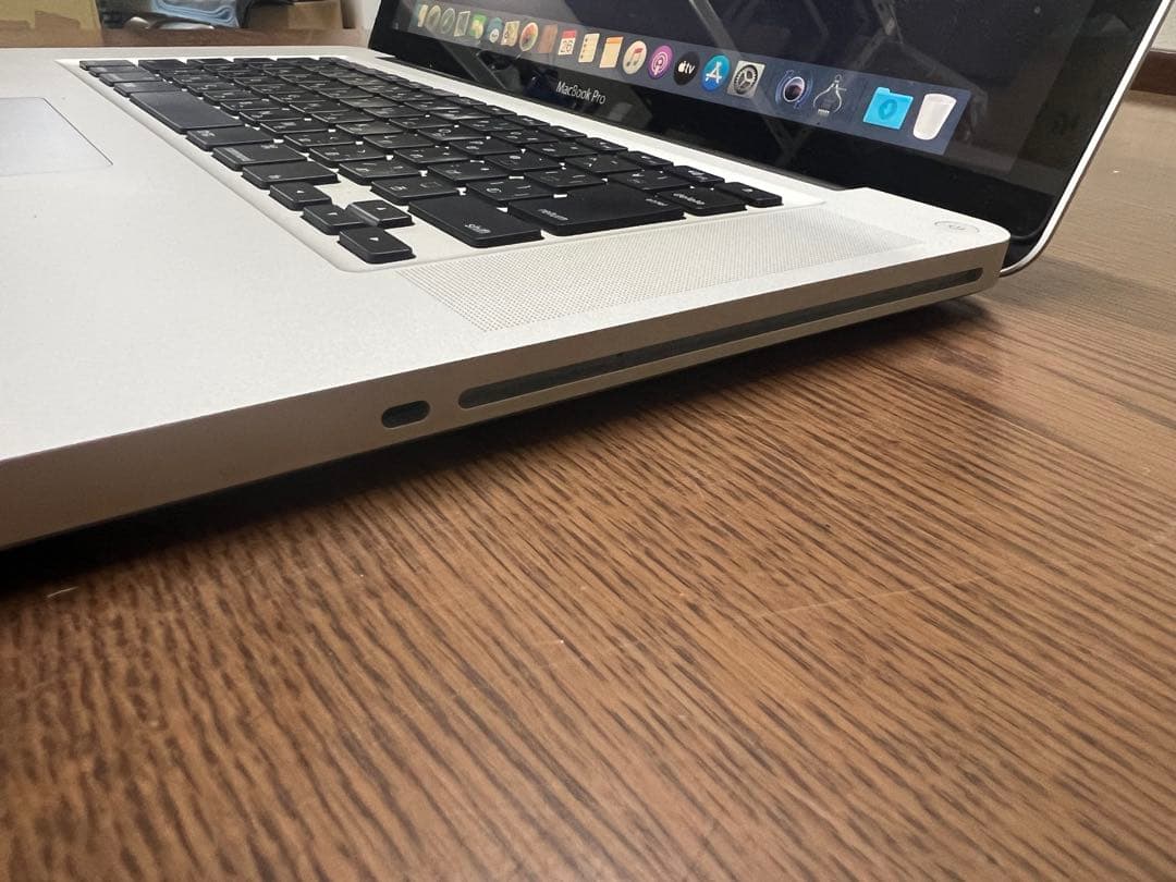 MacBook Pro 2011 15inch可動ジャンクと完全ジャンク２台