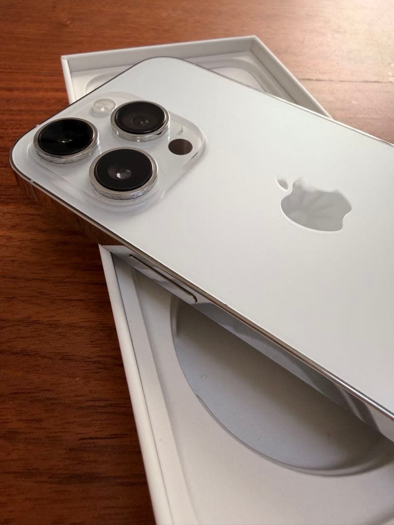【美品】Apple iPhone 14 Pro シルバー 本体 512GB