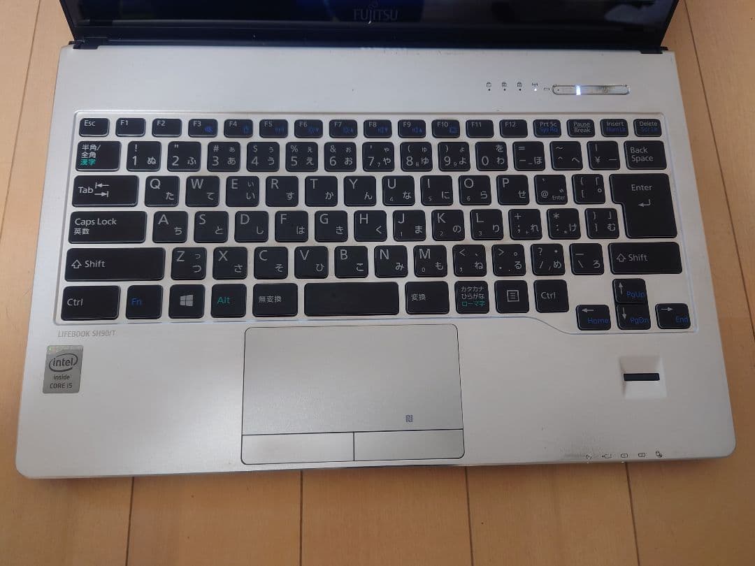 富士通　lifebook sh90/T ノートパソコン　SSD タッチパネル