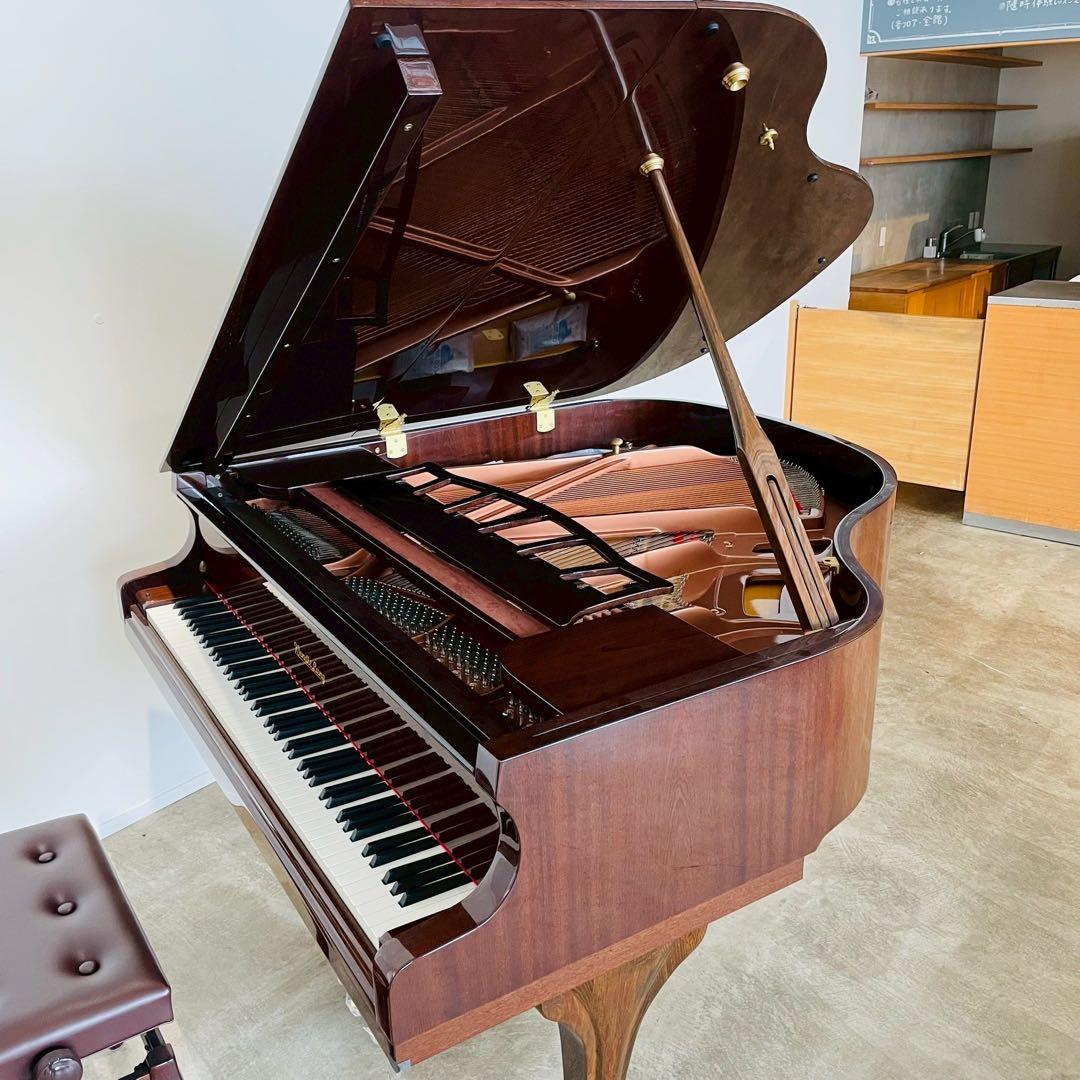 輸入グランドピアノ Wendl＆Lung