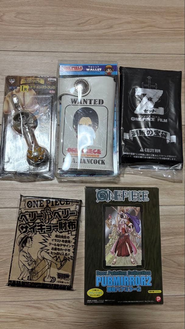 ワンピースグッズ　未開封品　全29アイテムまとめて出品