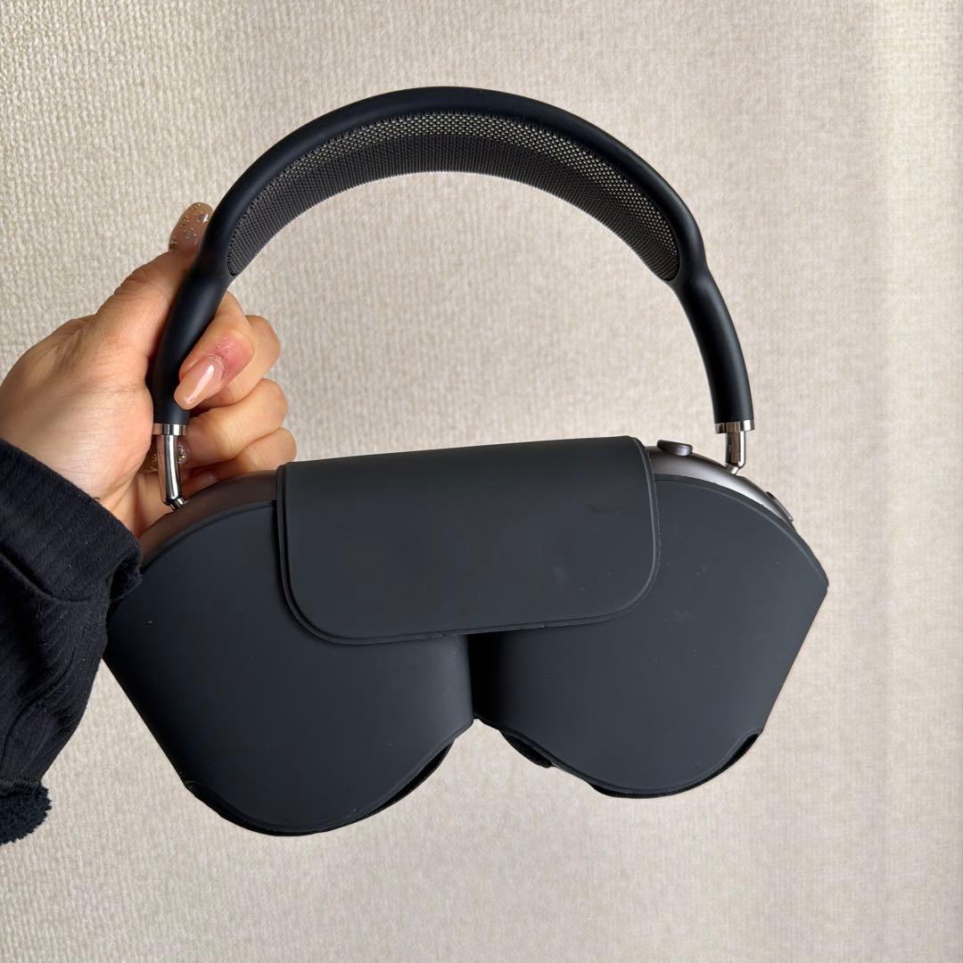 ブラック ワイヤレスイヤホン オーバーイヤー型