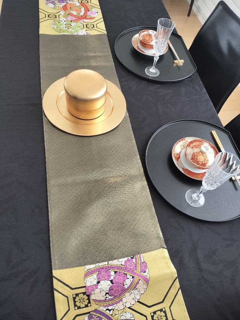 A898★逸品‼️手毬模様‼️テーブルランナー2m17cm