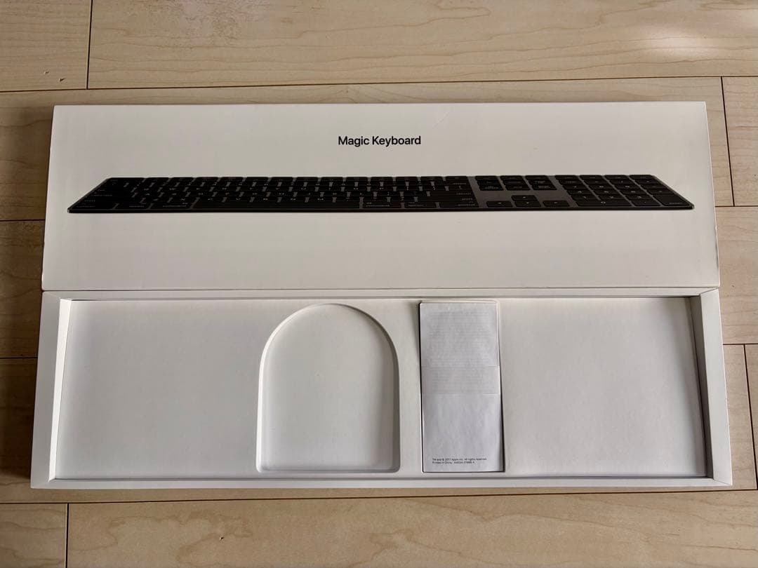 Apple Magic Keyboard テンキー ※ケーブルなし/着払い