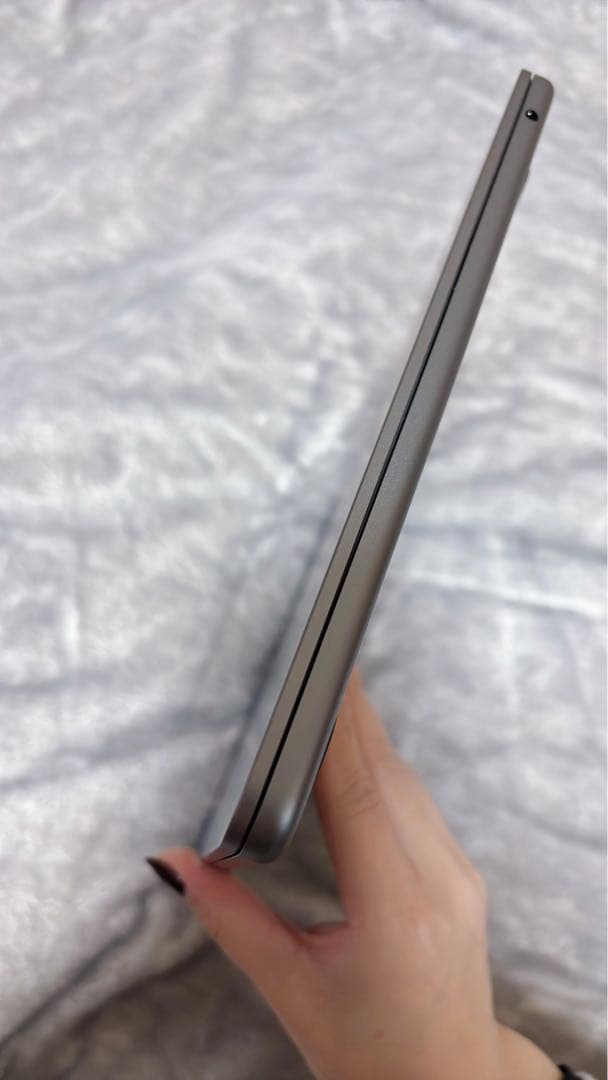 ［MacBook Air］美品｜M2 8コア｜スペースグレイ