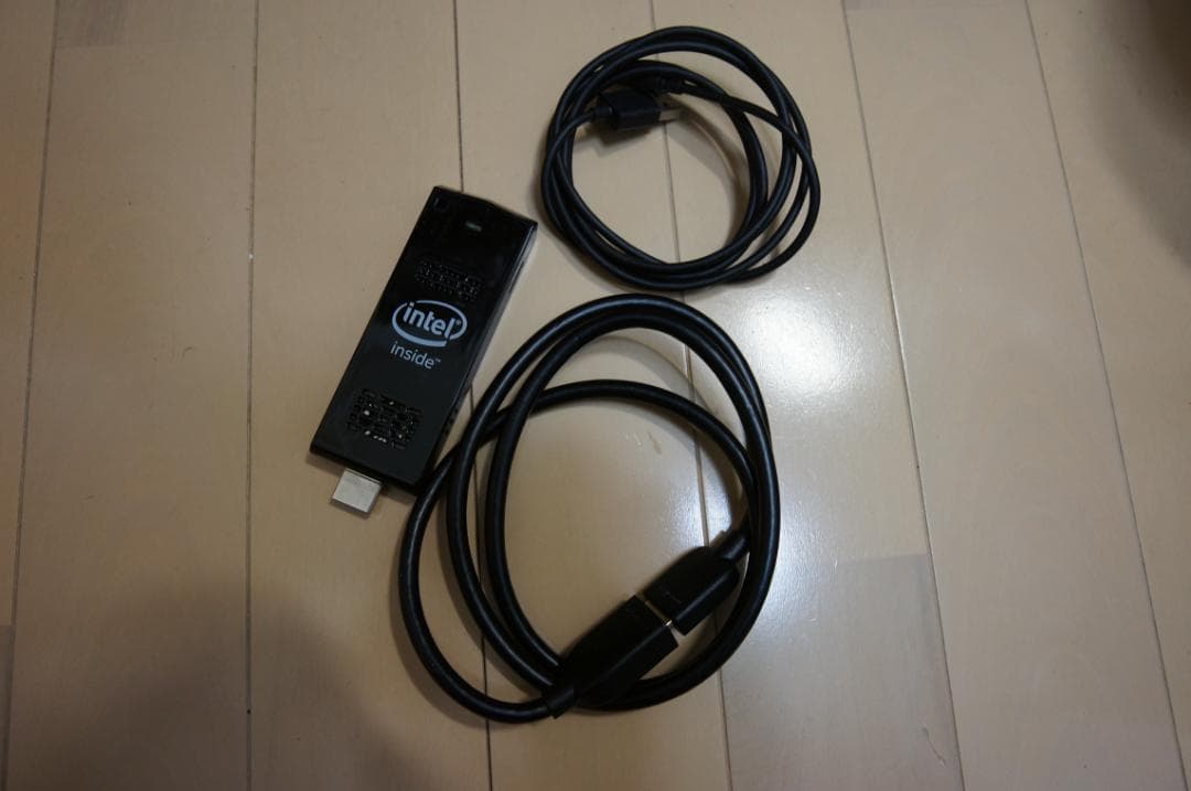 Intel Compute Stick STCK1A32WFC スティック型PC