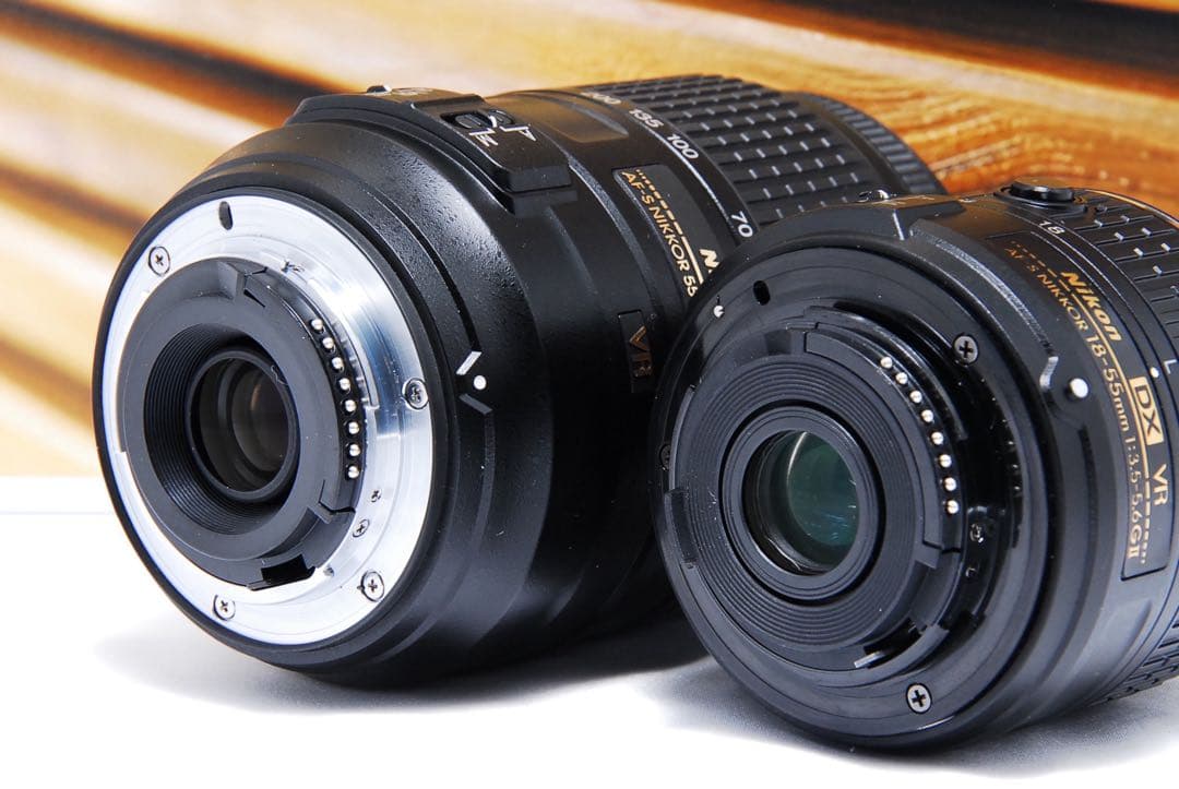 Nikon デジタル一眼レフカメラ D5500 ダブルズームキット Wi-Fi